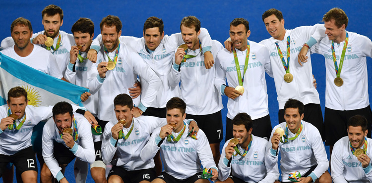 LOS LEONES, CAMPEONES OLÍMPICOS, SERÁN HOMENAJEADOS EN LA LEGISLATURA |  Novedades | Confederación Argentina de Hockey