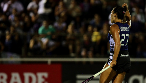 Show de goles de Las Leonas en el debut