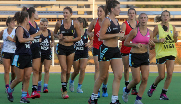 LAS LEONAS DERROTARON A ALEMANIA EN TUCUMN