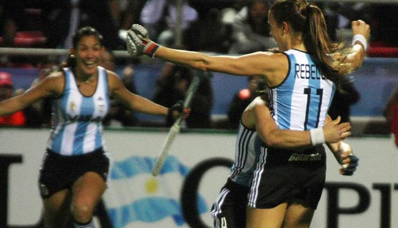 Con gol de Rebecchi, empataron Las Leonas