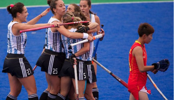 Con puntaje ideal, Las Leonas clasificaron a cuartos