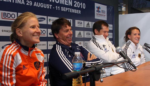 Conferencia de prensa, Holanda 2-1 Alemania