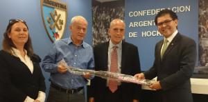 LA CONFEDERACIN ARGENTINA APADRINA AL HOCKEY DE HONDURAS